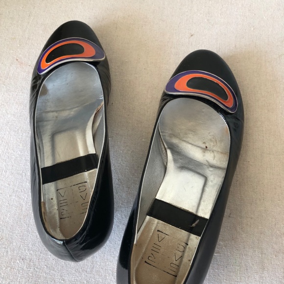 Patent black kitten heel shoes - Picture 4 of 7